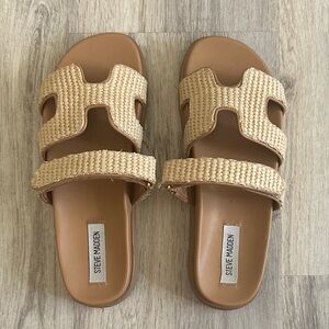 Steve Madden Beige Woven Slide Sandals